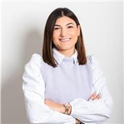 Tutor DSA impartisce lezioni a studenti delle scuole primarie e secondarie